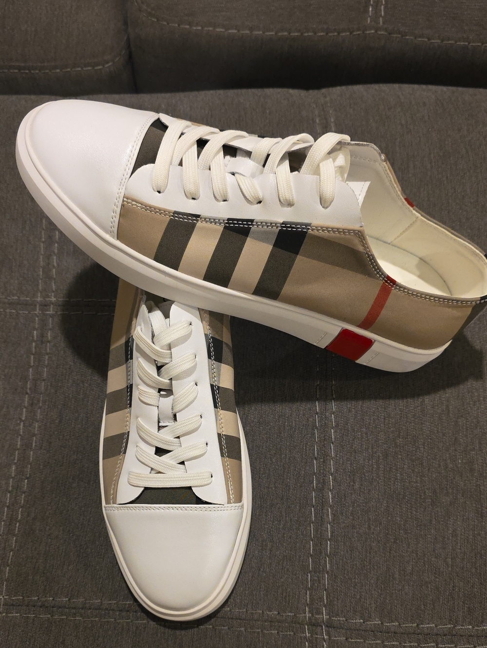 NEW Men's Casual Low-Top Sneakers in Beige Black Red Plaid 11.5 to 12